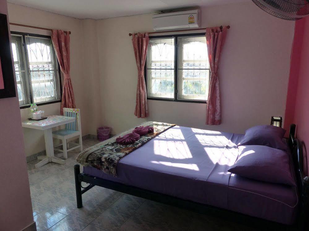 Kavil Guesthouse 2 Chiang Mai Buitenkant foto